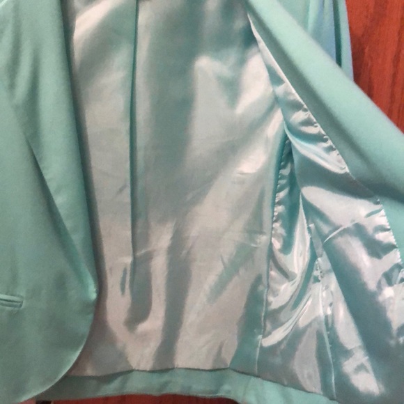 Teal colored blazer! - Picture 5 of 5